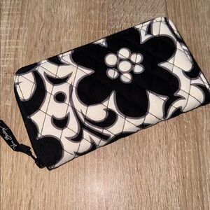 Vera Bradley Wallet zip around NEW Retired Night Day Pattern black white floral